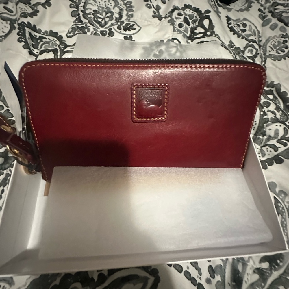 Dooney & Bourke Burgundy Leather Zip Wallet